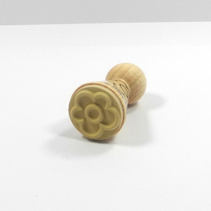 Figurenkegelstempel Blume 2,3 cm, Bild 3 von 3