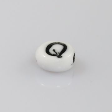 Buchstabenperle aus Glas Q weiß-schwarz 6,5x3,2 mm Lochgröße 1 mm