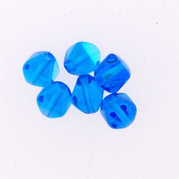 Glasperle Pyramide dunkelaqua AB 6 mm Lochgröße 0,8 mm
