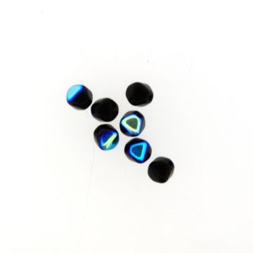 Glasperle Pyramide schwarz AB 6 mm Lochgröße 0,8 mm