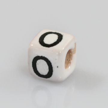 Keramikbuchstabe Würfel O 6x6 mm Lochgröße 2,5 mm