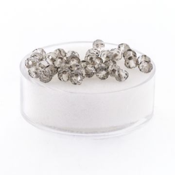 Glasschliffperle Briolette black diamond 4 mm Lochgröße 1 mm