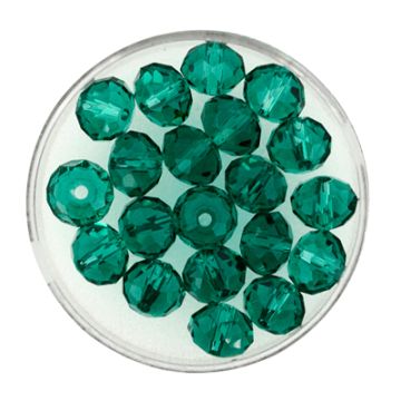 Glasschliffperle Briolette emerald 8 mm Lochgröße 1,2 mm Briolette