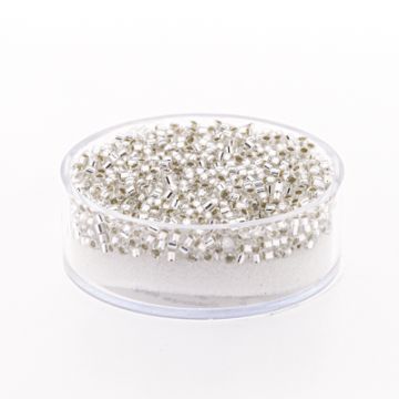 Hochw. jap. Delica Beads silverlined crystal 2 mm