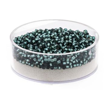 Hochw. jap. Delica Beads silverlined erenite 2 mm