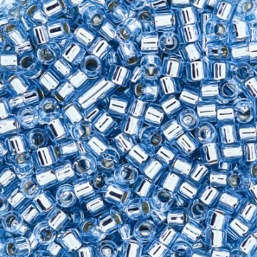 Hochw. jap. Delica Beads silverlined aqua 2,2 mm 50 gr